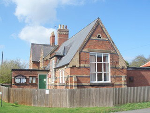 File:Former Methodist chapel in Hayton, Nottinghamshire LYNN FF.jpg
