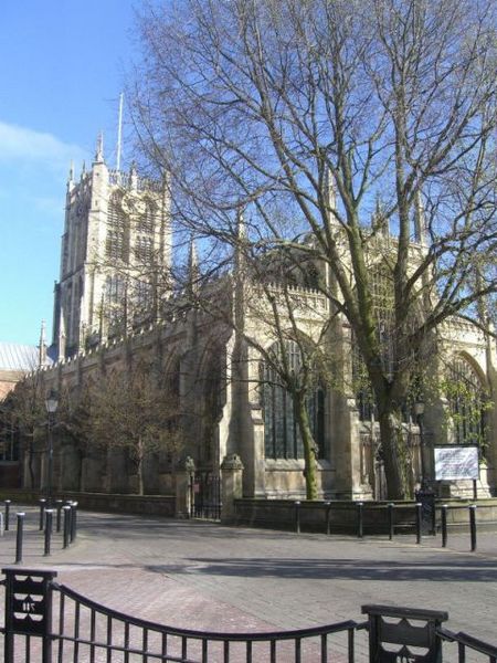 File:Holy trinity hull.jpg